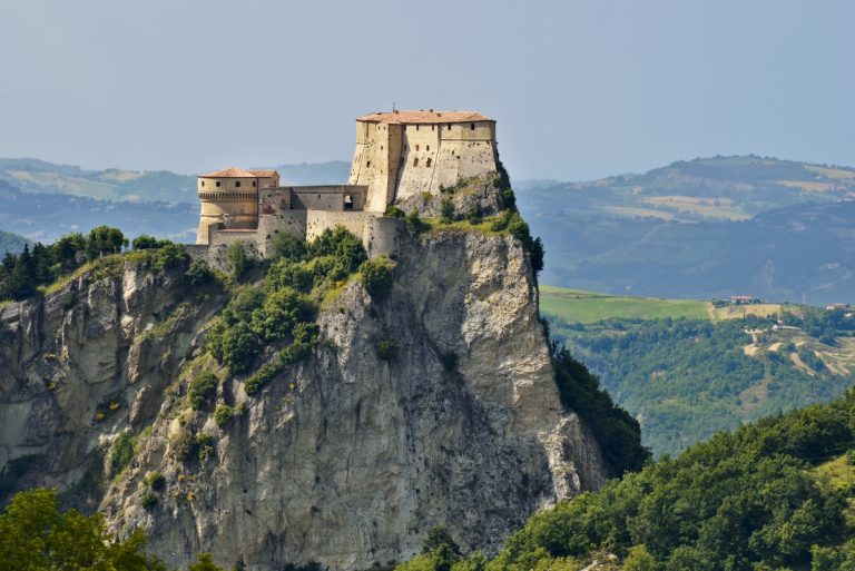 9 RN – Arroccata sullo sperone – Fortezza di San Leo – Carlo grifone