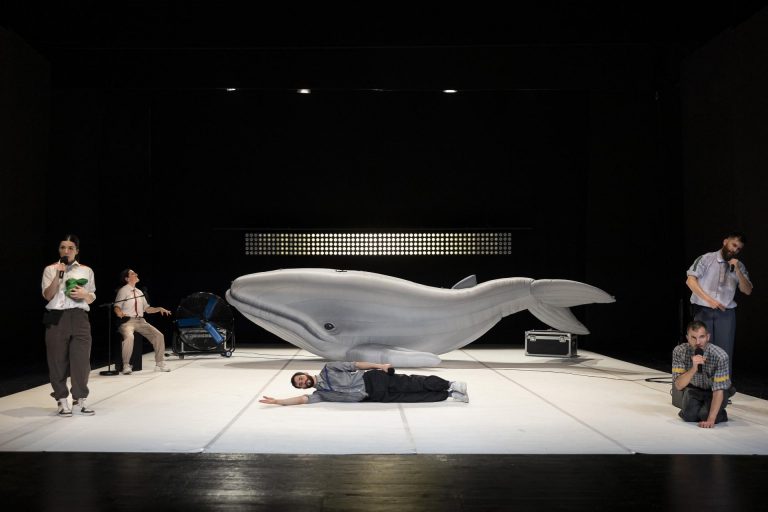 L'Angelo della Storia by Sotterraneo ph. Giulia di Vitantonio_courtesy Inteatro festival6