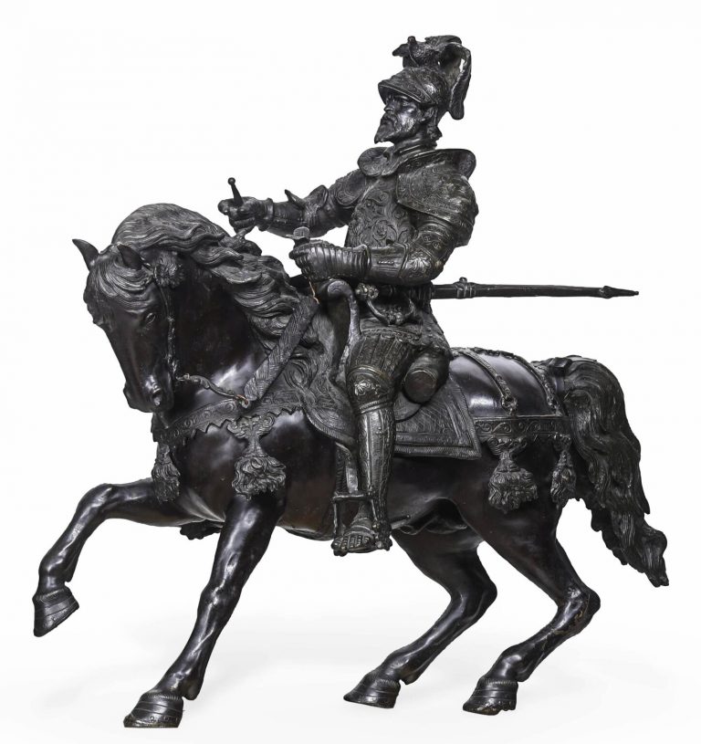 Carlo V a cavallo, bronzo fuso e patinato, 37x20x65 cm