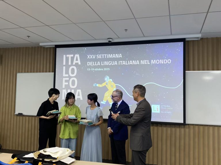 2c5c3280e235c0d5b8e90d27f977085e