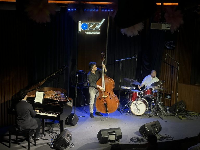 a413ea6811ad4c73ae6f1ac9db3545ef