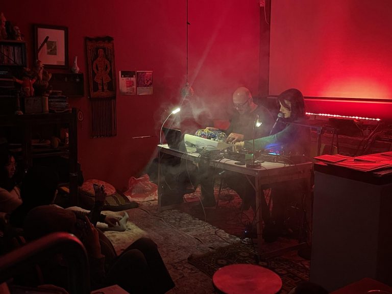 ee9c15985a8801f6f6eb9c57b572cf15