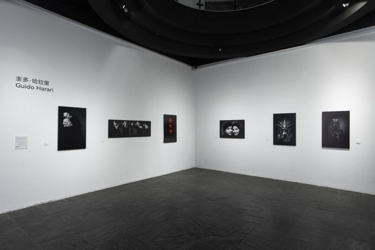 2_1_面具之下展厅展品-011