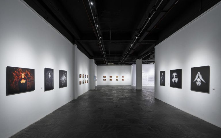 2_面具之下展厅展品-013